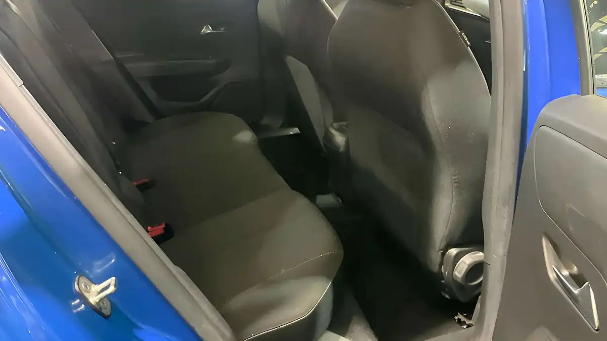 Used 2022 Vauxhall Mokka Se Premium Blue - Interior and Exterior details 10