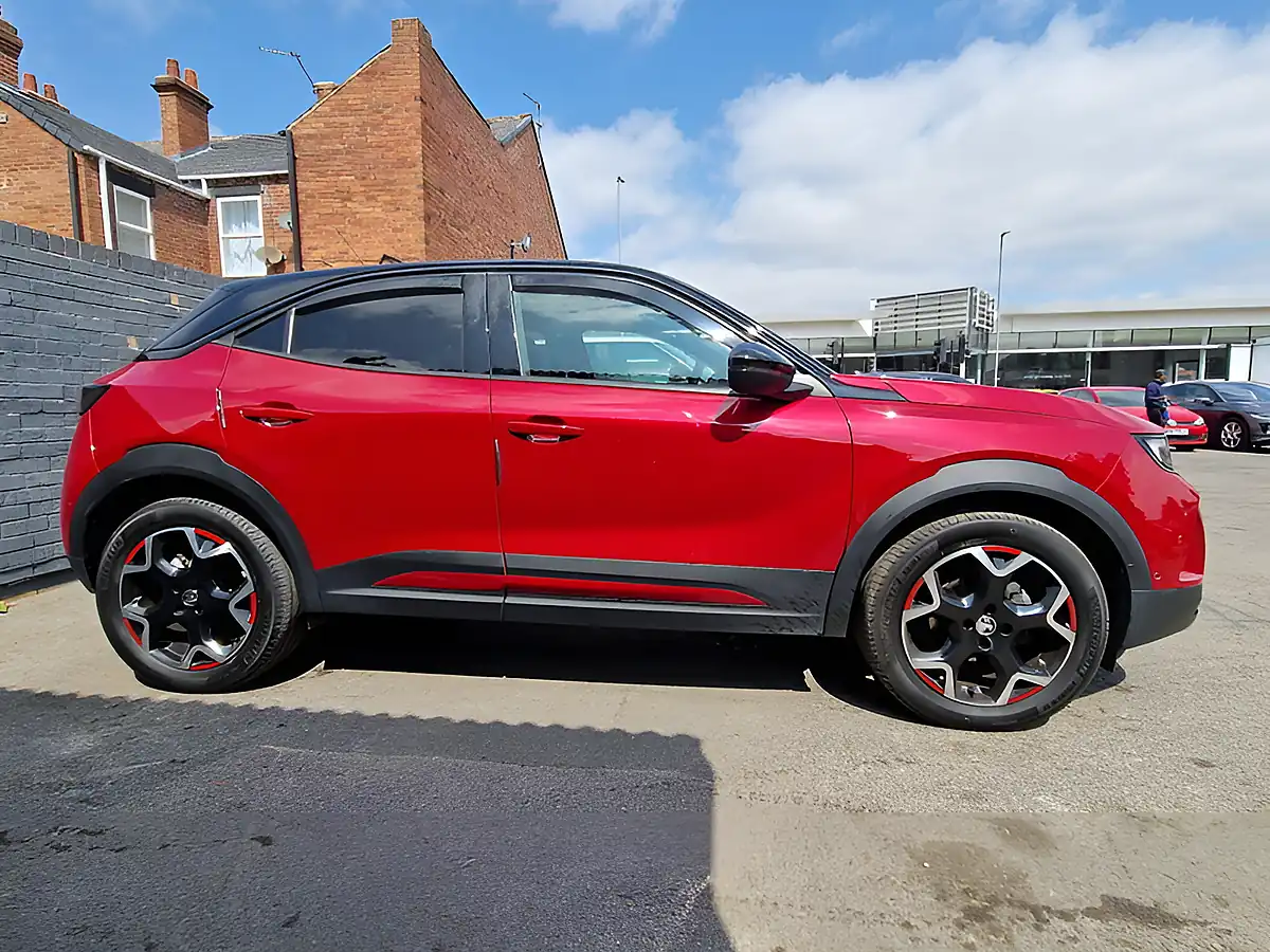 Used 2022 Vauxhall Mokka Sri Premium Red - Interior and Exterior details 7