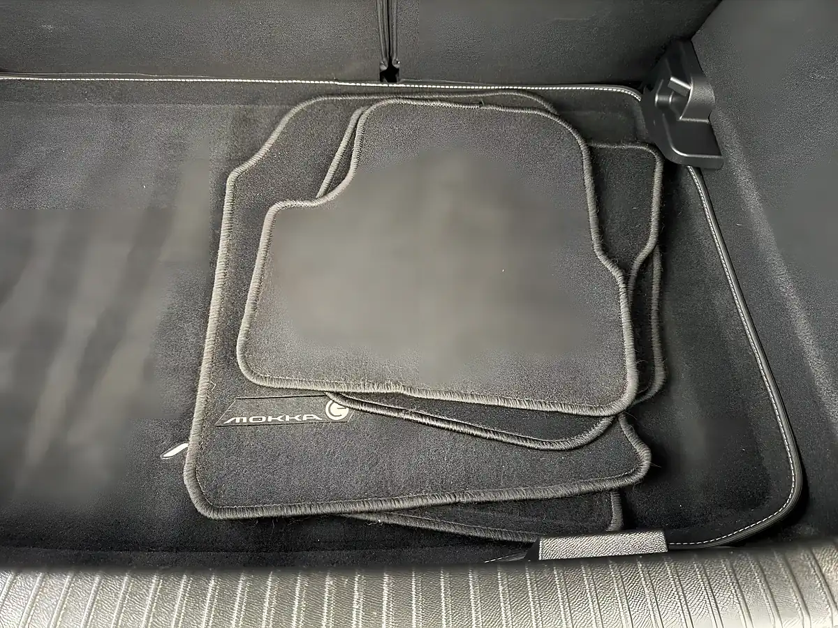 Used 2022 Vauxhall Mokka Sri Premium White - Interior and Exterior details 17