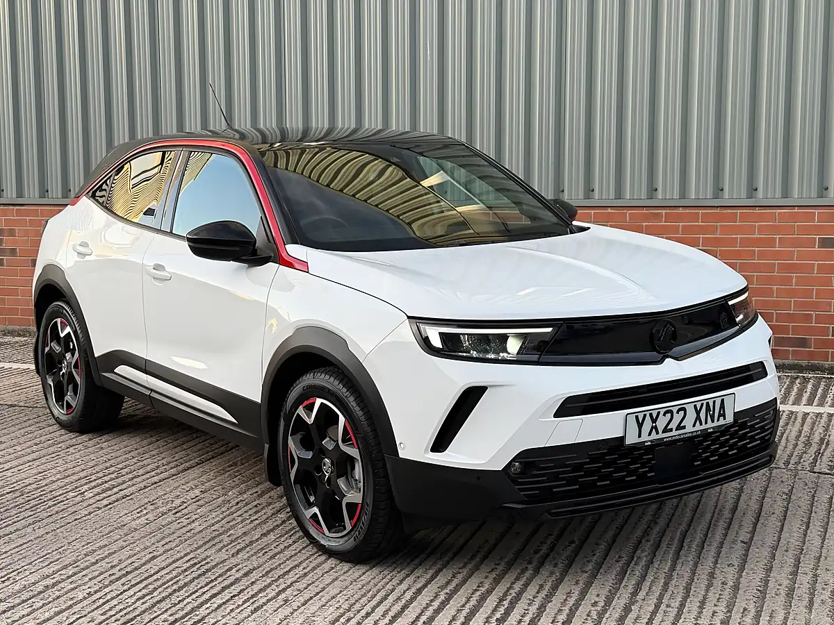 Used 2022 Vauxhall Mokka Sri Premium White - Interior and Exterior details 7