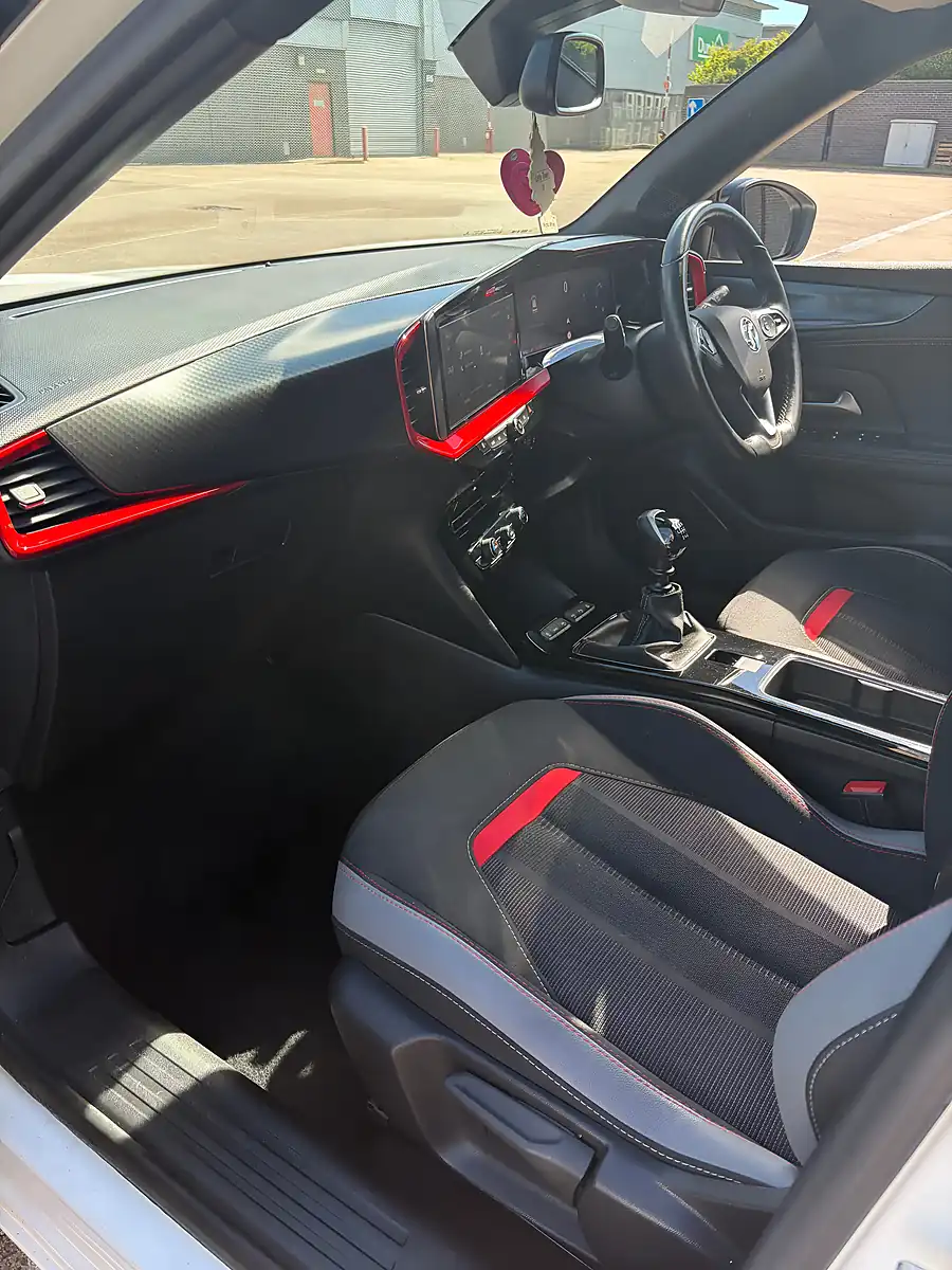 Used 2022 Vauxhall Mokka Sri Premium White - Interior and Exterior details 12