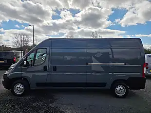 Used 2022 Vauxhall Movano 3500 Biturbo Edition L3 H2 Grey - Interior and Exterior details 8