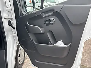 Used 2022 Vauxhall Movano 3500 Edition Panel Van White - Interior and Exterior details 13