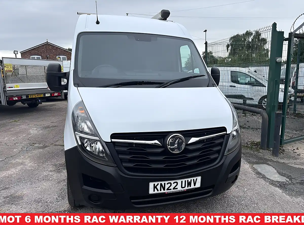 Used 2022 Vauxhall Movano 3500 Edition Panel Van White - Interior and Exterior details 2