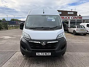 Used 2022 Vauxhall Movano Dynamic L2 H2 Mwb Medium Roof White - Interior and Exterior details 11