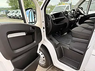 Used 2022 Vauxhall Movano Dynamic L2 H2 Mwb Medium Roof White - Interior and Exterior details 14