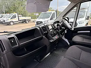 Used 2022 Vauxhall Movano Dynamic L2 H2 Mwb Medium Roof White - Interior and Exterior details 15
