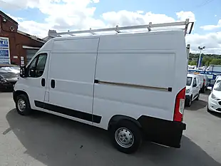 Used 2022 Vauxhall Movano Dynamic L2H2 Mwb Glass Carrier White - Interior and Exterior details 5