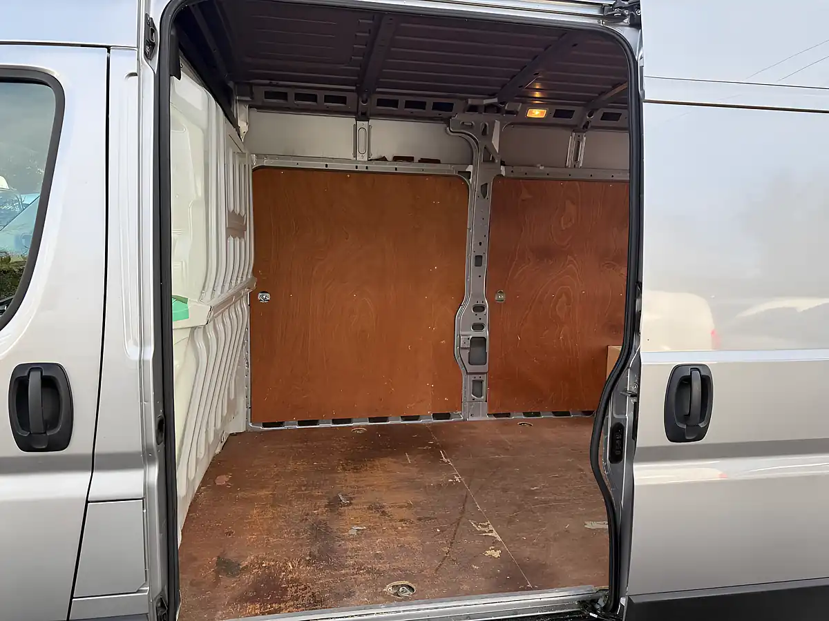 Used 2022 Vauxhall Movano Dynamic Panel Van Grey - Interior and Exterior details 19