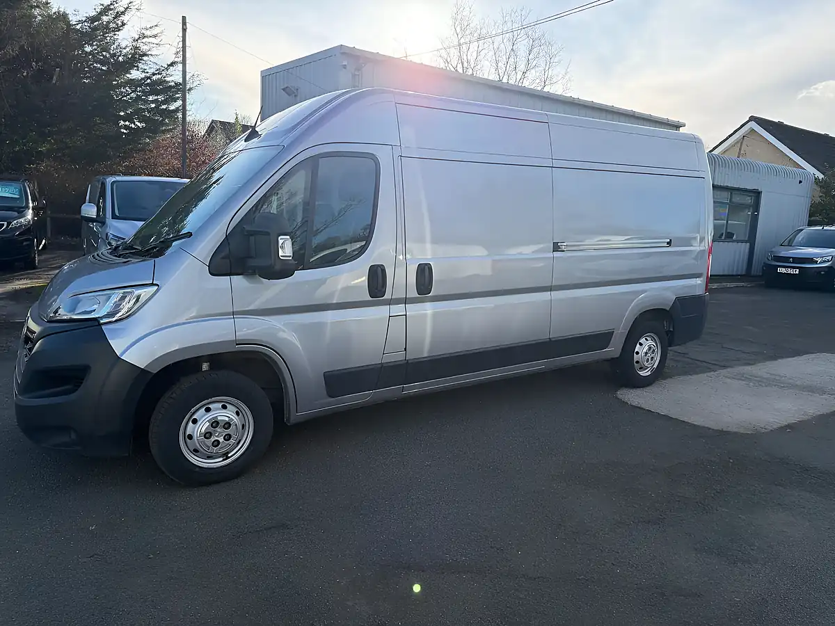 Used 2022 Vauxhall Movano Dynamic Panel Van Grey - Interior and Exterior details 5