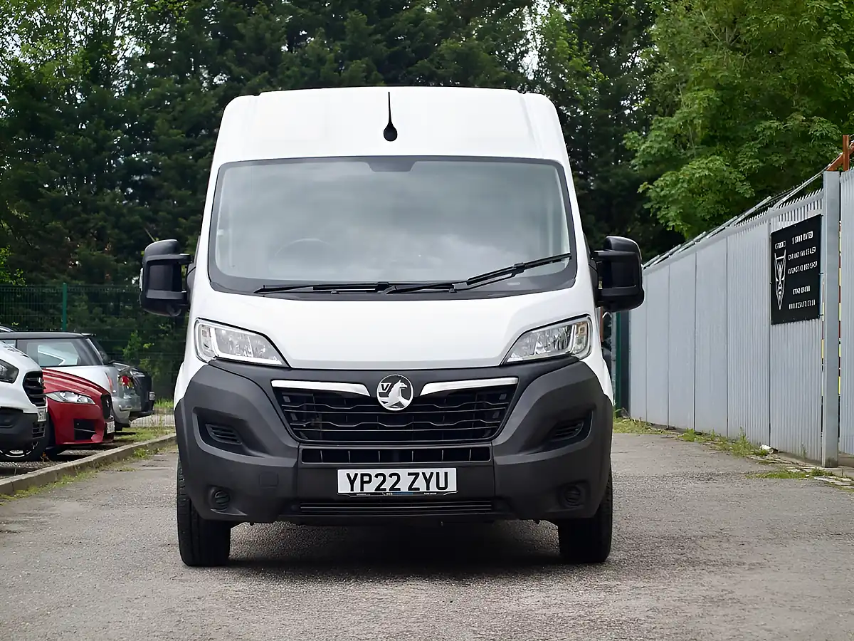 Used 2022 Vauxhall Movano Dynamic White - Interior and Exterior details 6