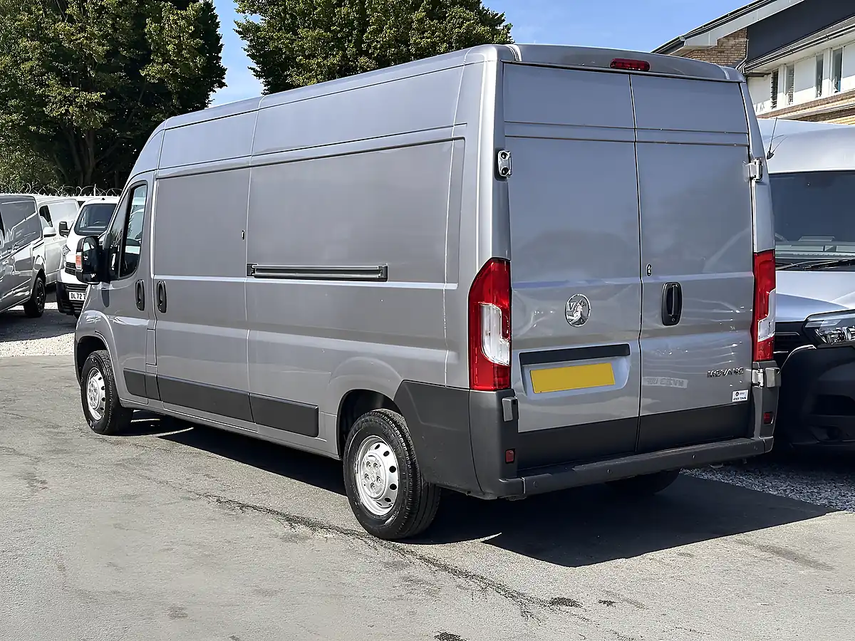 Used 2022 Vauxhall Movano Edition L3H2 Grey - Interior and Exterior details 10