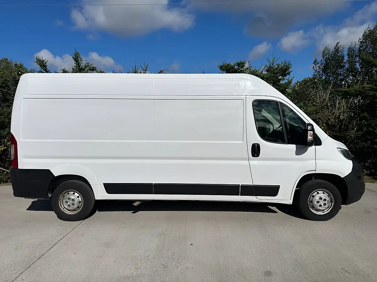 Used 2022 Vauxhall Movano - Interior and Exterior details 7