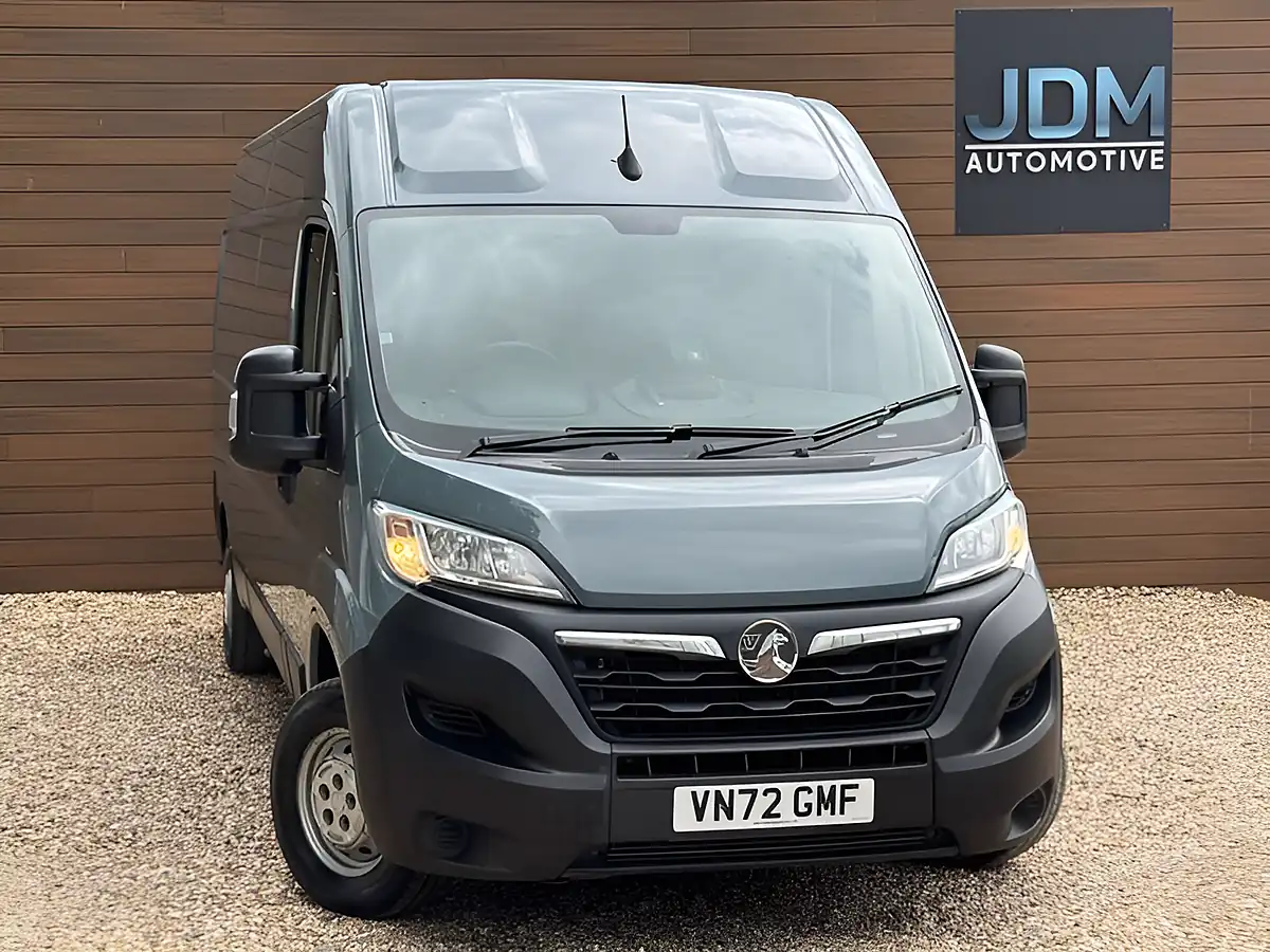 Used 2022 Vauxhall Movano L3H2 F3500 Edition Grey - Front View