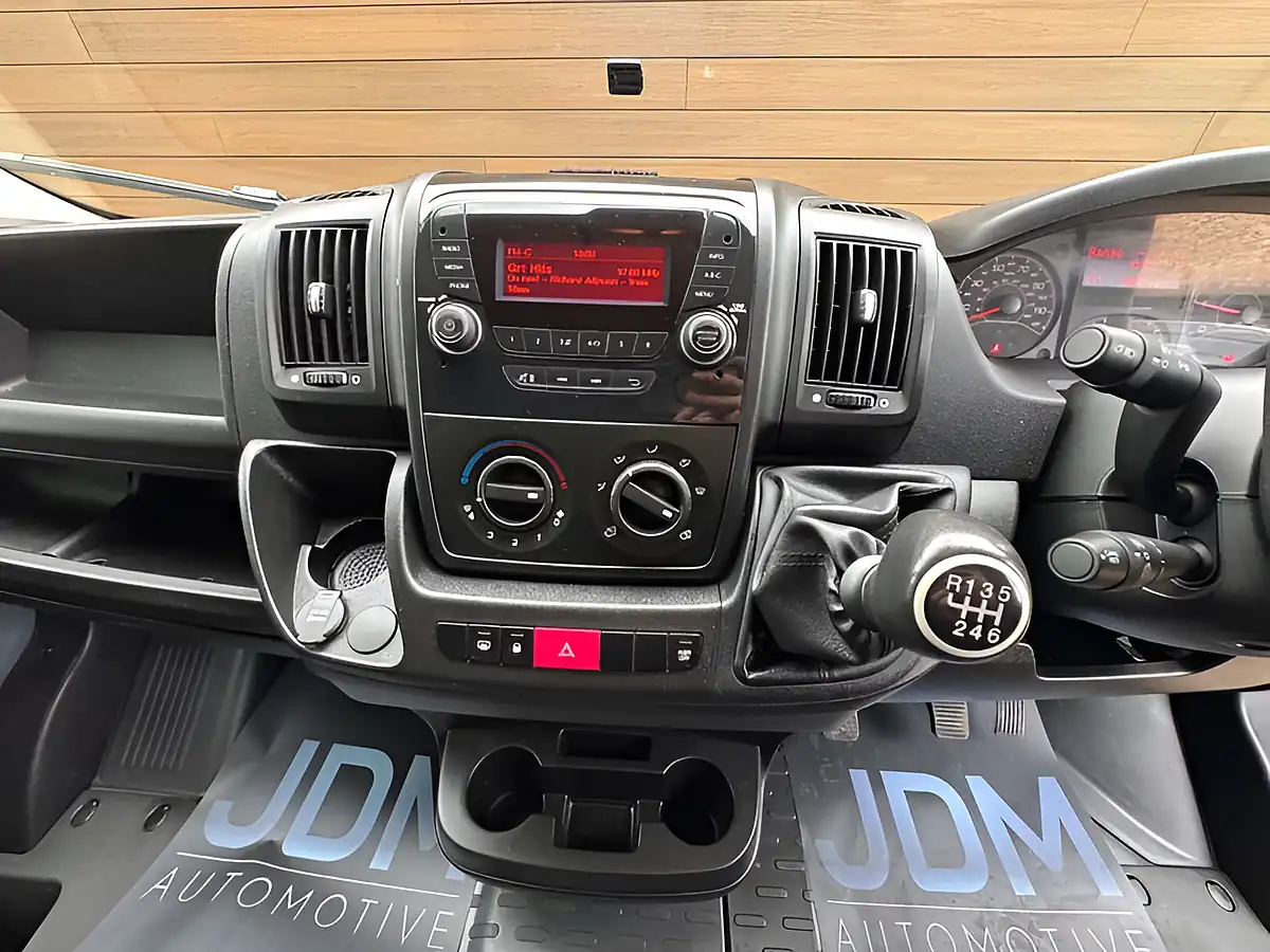 Used 2022 Vauxhall Movano L3H2 F3500 Edition Grey - Interior and Exterior details 17