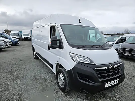 2022 Vauxhall Movano L3H2 F3500