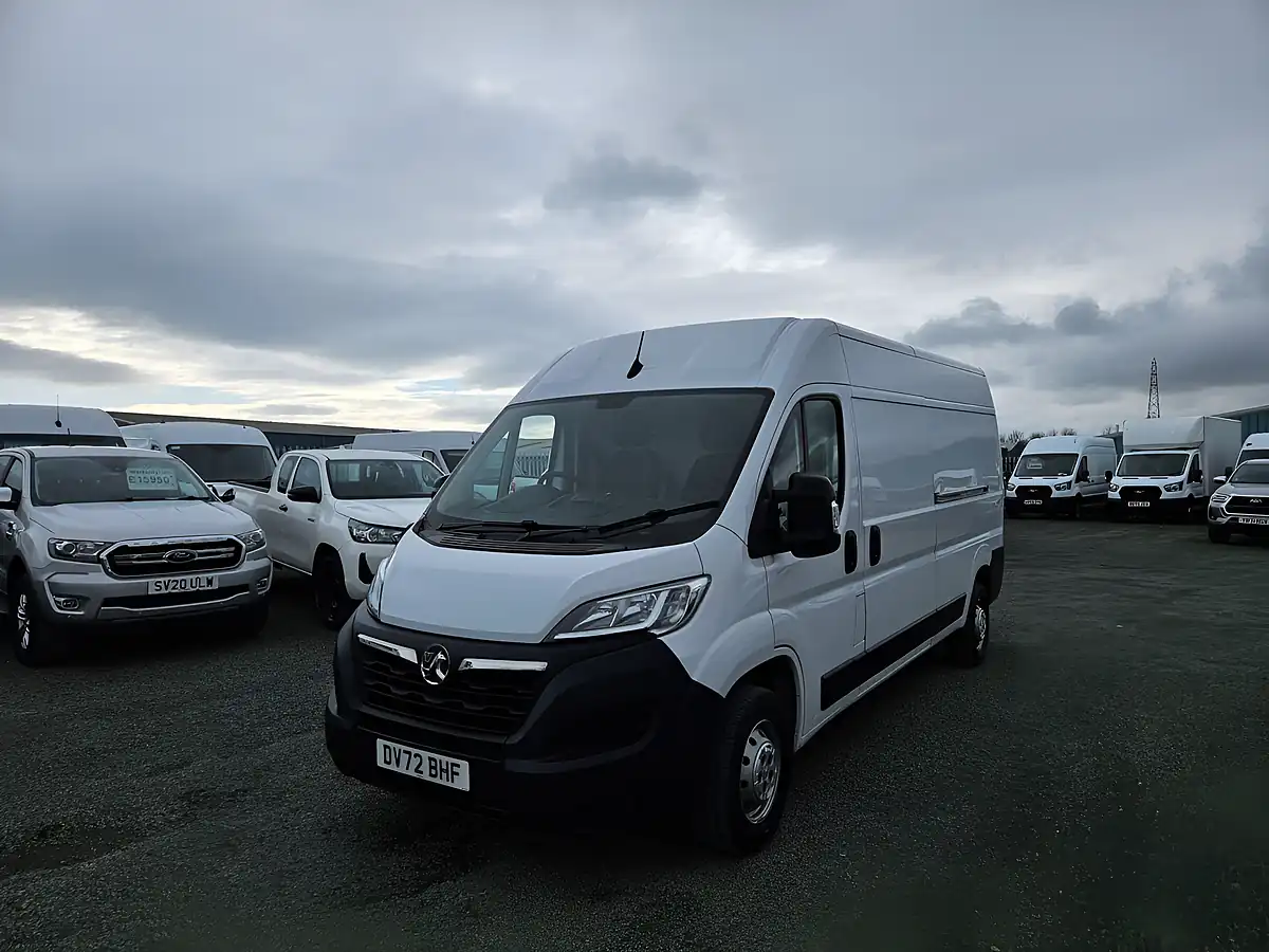 Used 2022 Vauxhall Movano L3H2 F3500 Lwb White - Interior and Exterior details 4
