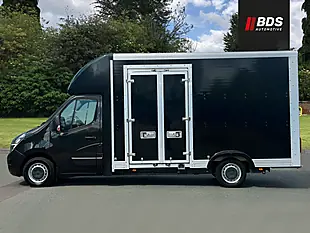 Used 2022 Vauxhall Movano Low Loader Luton Black - Interior and Exterior details 4
