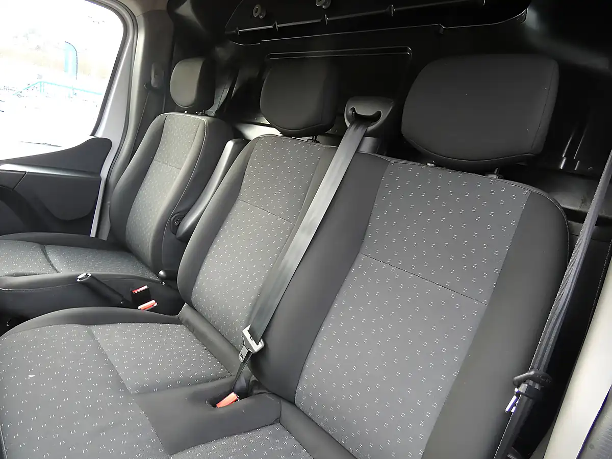Used 2022 Vauxhall Movano Platform Cab Low Loader White - Interior and Exterior details 19