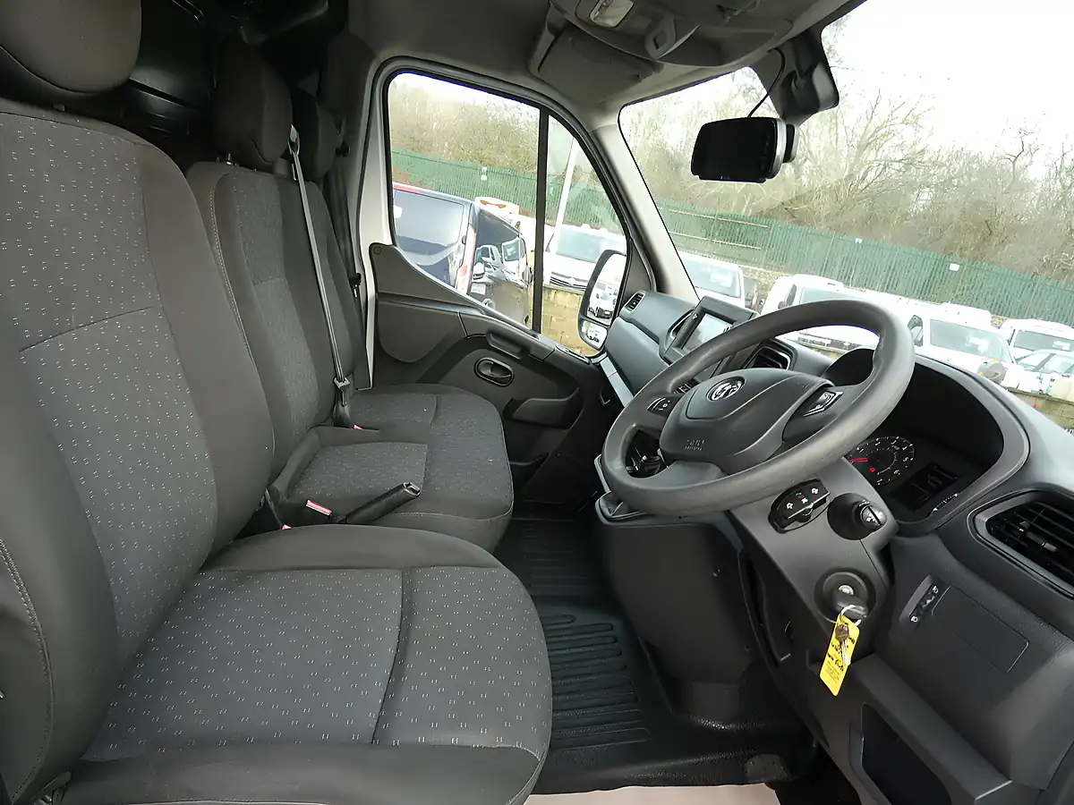 Used 2022 Vauxhall Movano Platform Cab Low Loader White - Interior and Exterior details 2