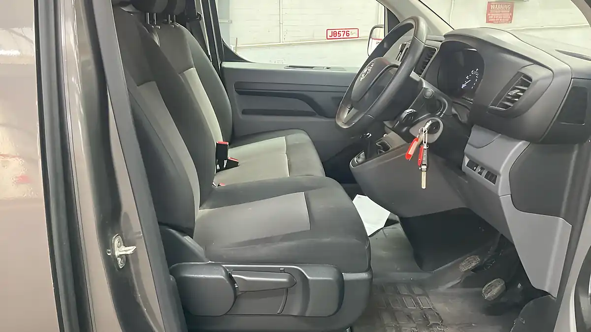 Used 2022 Vauxhall Vivaro Dynamic Grey - Interior and Exterior details 11