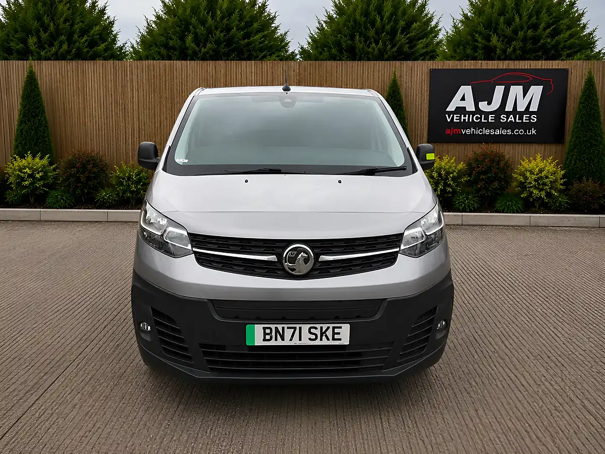 Used 2022 Vauxhall Vivaro Dynamic Grey - Interior and Exterior details 3