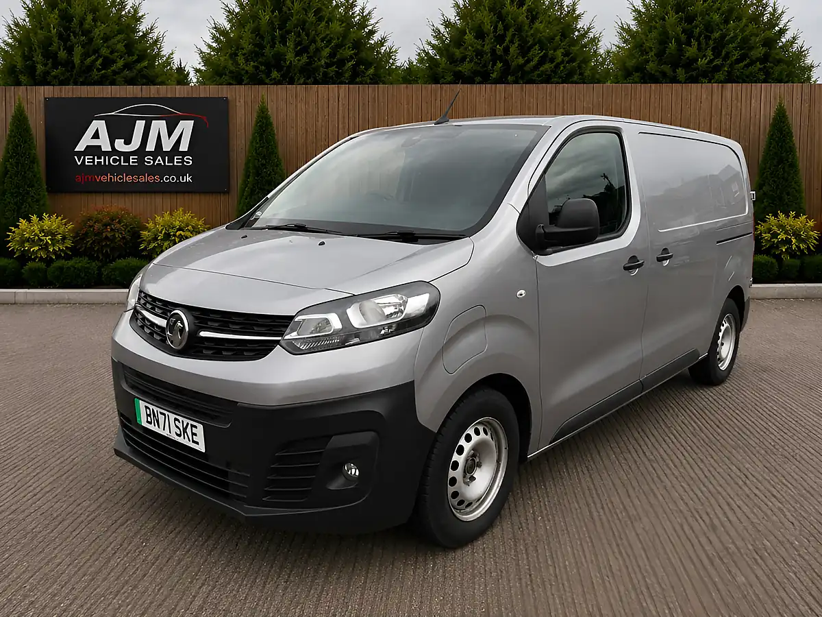 Used 2022 Vauxhall Vivaro Dynamic Grey - Interior and Exterior details 4