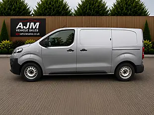 Used 2022 Vauxhall Vivaro Dynamic Grey - Interior and Exterior details 5