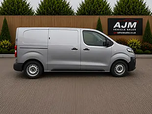 Used 2022 Vauxhall Vivaro Dynamic Grey - Interior and Exterior details 9