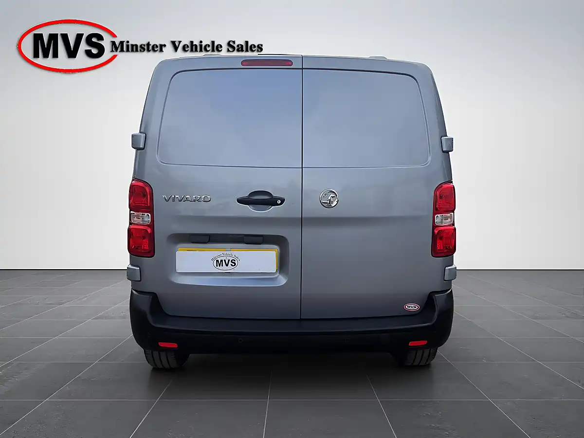 Used 2022 Vauxhall Vivaro Dynamic Grey - Interior and Exterior details 8