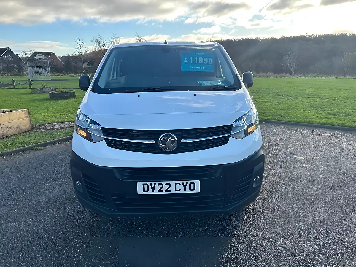 Used 2022 Vauxhall Vivaro Dynamic L2 H1 White - Interior and Exterior details 2