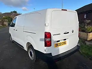 Used 2022 Vauxhall Vivaro Dynamic L2 H1 White - Interior and Exterior details 7