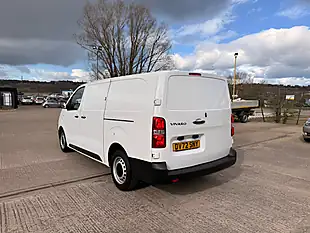 Used 2022 Vauxhall Vivaro Dynamic Lwb L2 H1 White - Interior and Exterior details 7