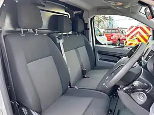 Used 2022 Vauxhall Vivaro Dynamic Panel Van White - Interior and Exterior details 11