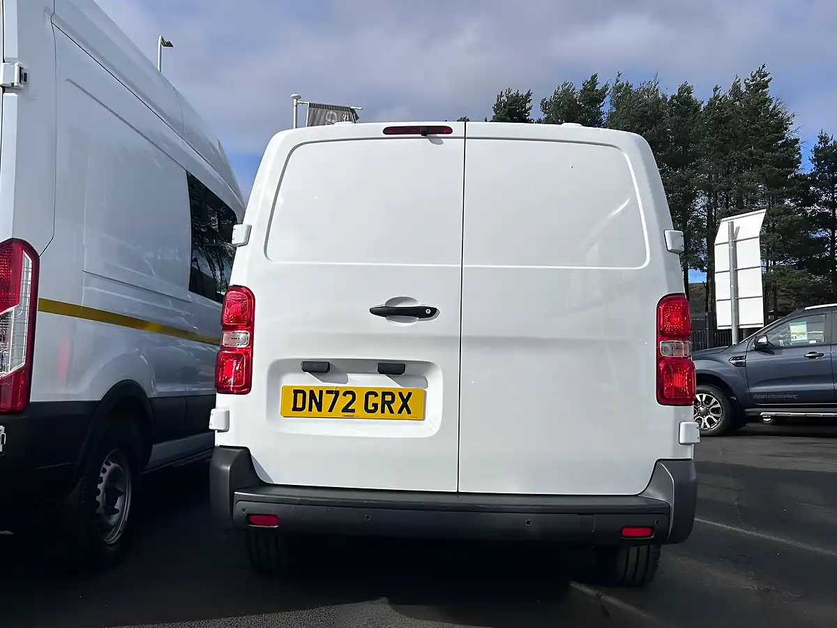 Used 2022 Vauxhall Vivaro Dynamic Panel Van White - Interior and Exterior details 5