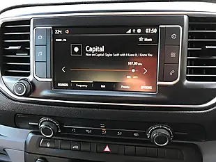 Used 2022 Vauxhall Vivaro Dynamic Red - Interior and Exterior details 18