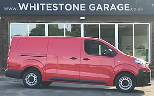 Used 2022 Vauxhall Vivaro Dynamic Red - Interior and Exterior details 3