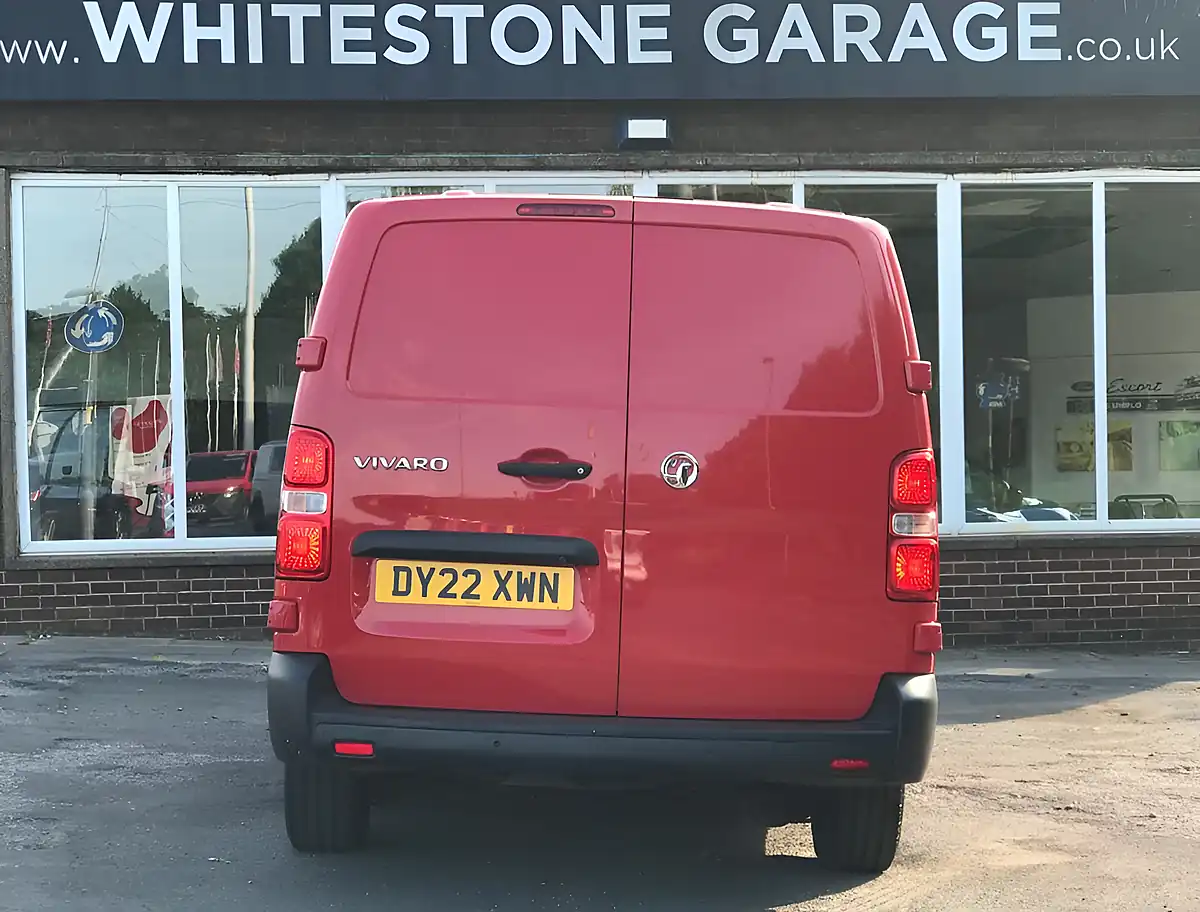 Used 2022 Vauxhall Vivaro Dynamic Red - Interior and Exterior details 7