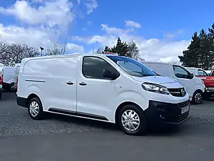 Used 2022 Vauxhall Vivaro Dynamic White - Interior and Exterior details 2