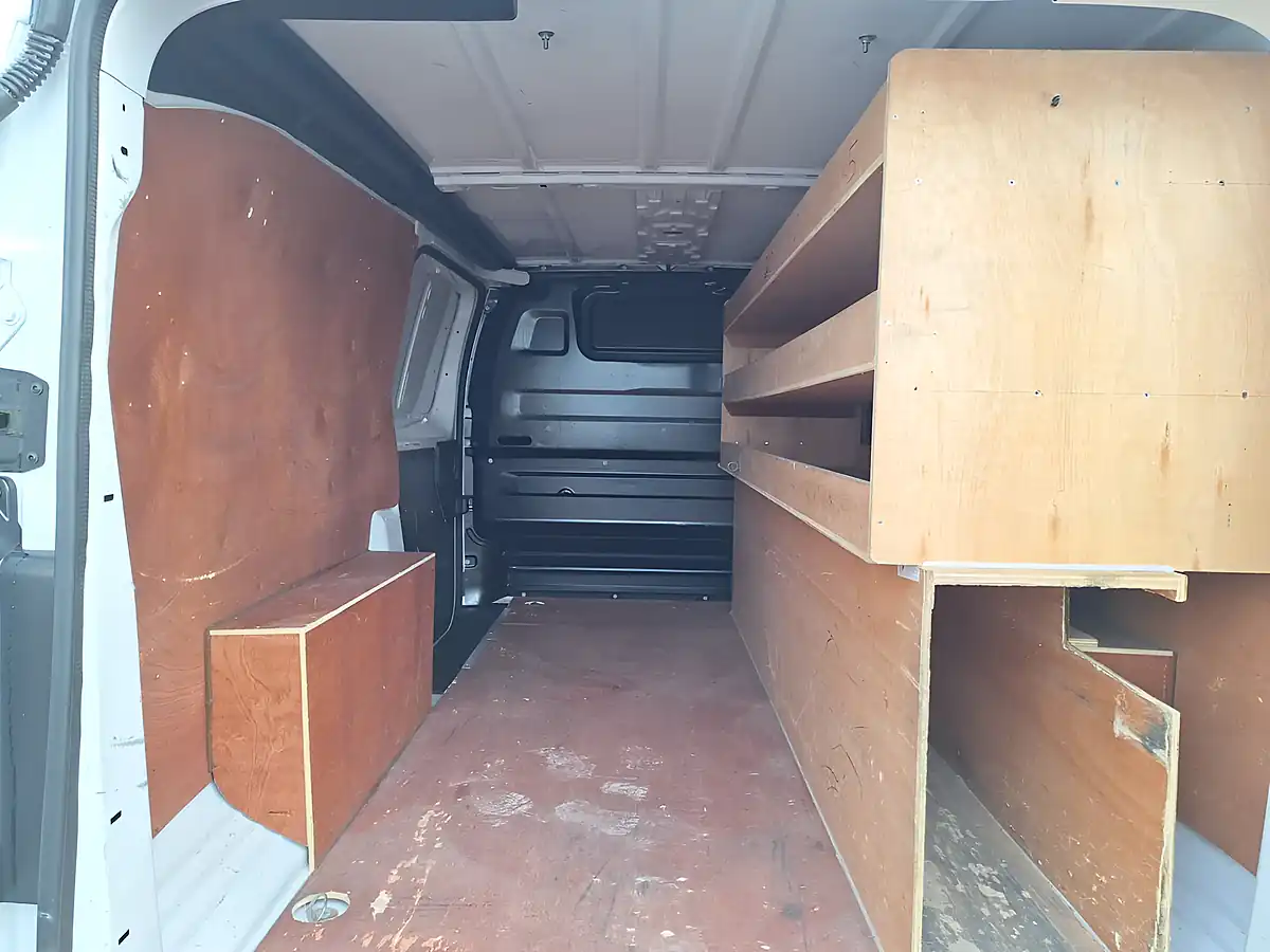 Used 2022 Vauxhall Vivaro Dynamic White - Interior and Exterior details 9
