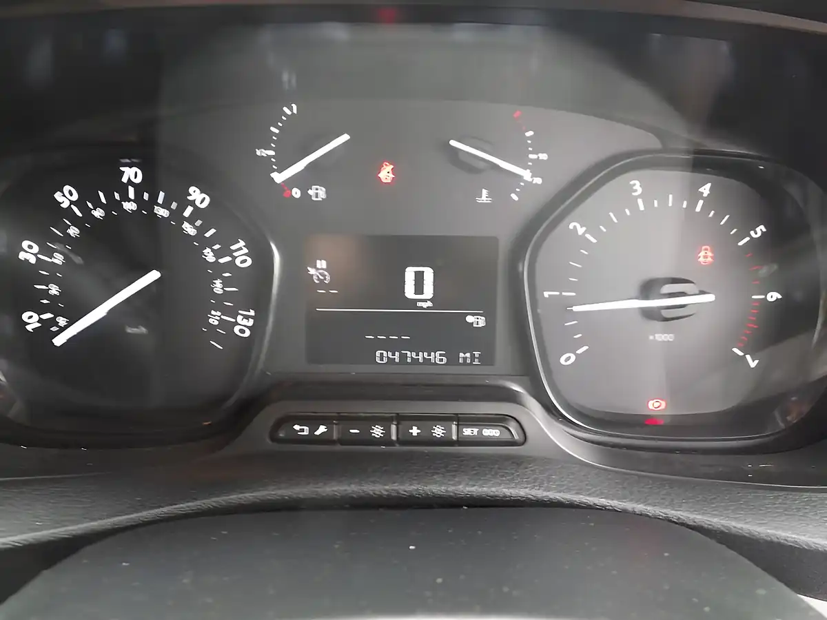 Used 2022 Vauxhall Vivaro Dynamic White - Interior and Exterior details 15