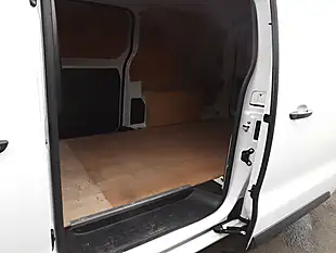 Used 2022 Vauxhall Vivaro Dynamic White - Interior and Exterior details 8