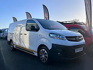 Used 2022 Vauxhall Vivaro Dynamic White - Interior and Exterior details 2