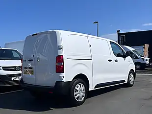 Used 2022 Vauxhall Vivaro Dynamic White - Interior and Exterior details 3