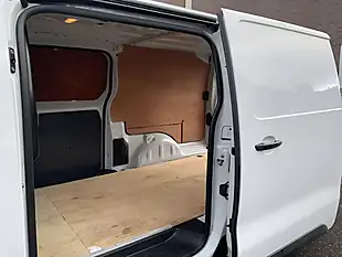Used 2022 Vauxhall Vivaro Dynamic White - Interior and Exterior details 13