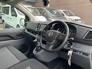 Used 2022 Vauxhall Vivaro Dynamic White - Interior and Exterior details 17