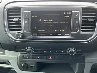 Used 2022 Vauxhall Vivaro Dynamic White - Interior and Exterior details 19