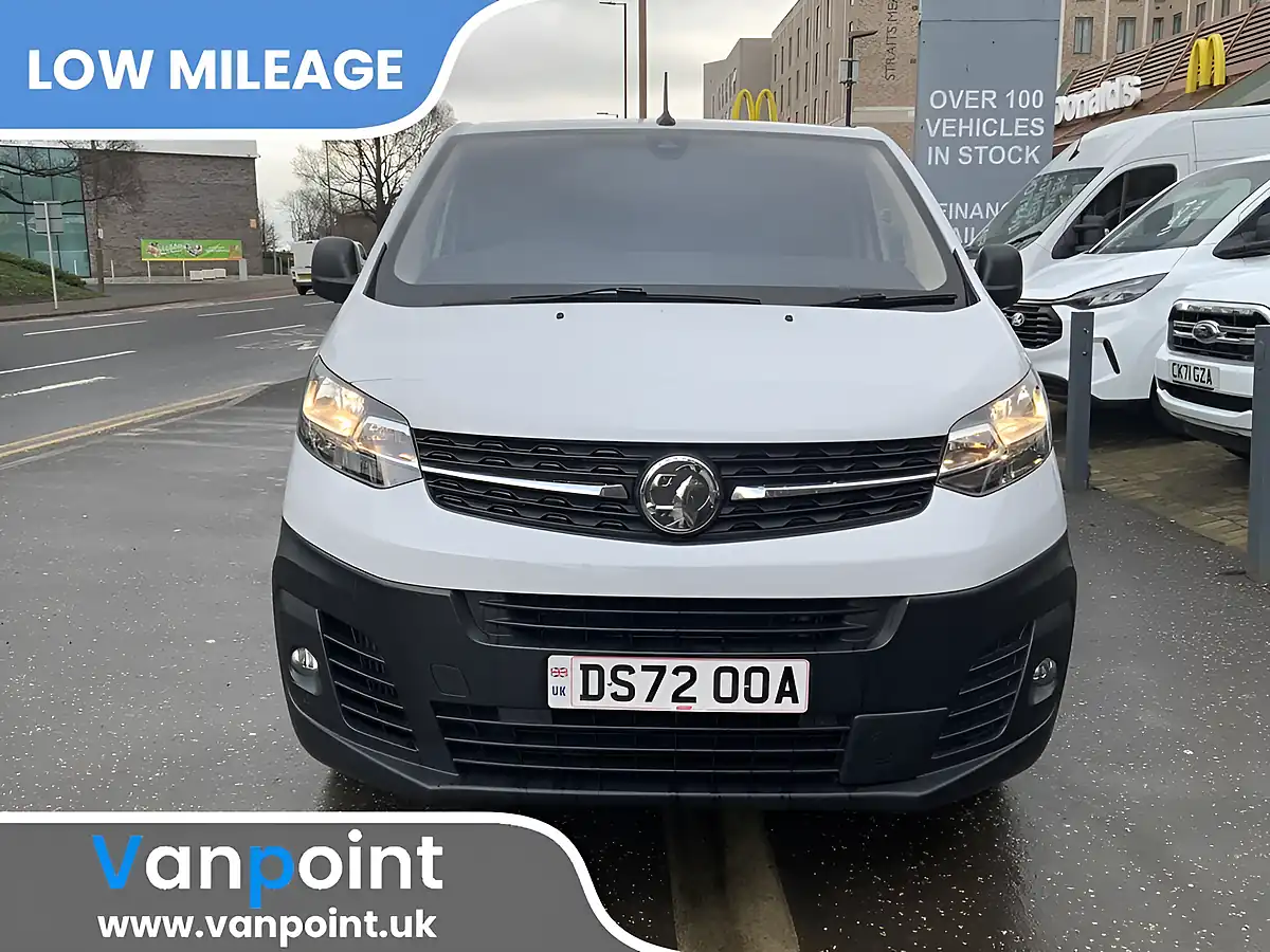 Used 2022 Vauxhall Vivaro Dynamic White - Interior and Exterior details 2