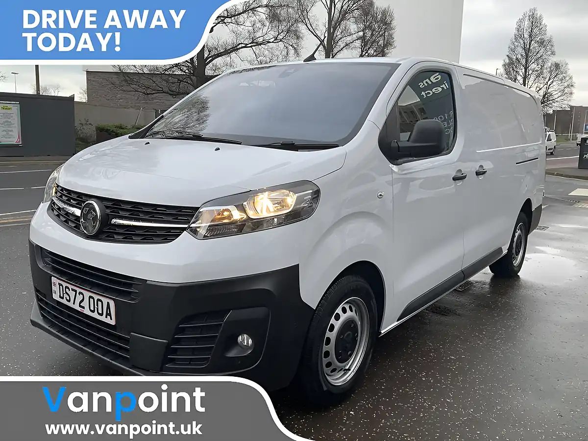 Used 2022 Vauxhall Vivaro Dynamic White - Interior and Exterior details 3