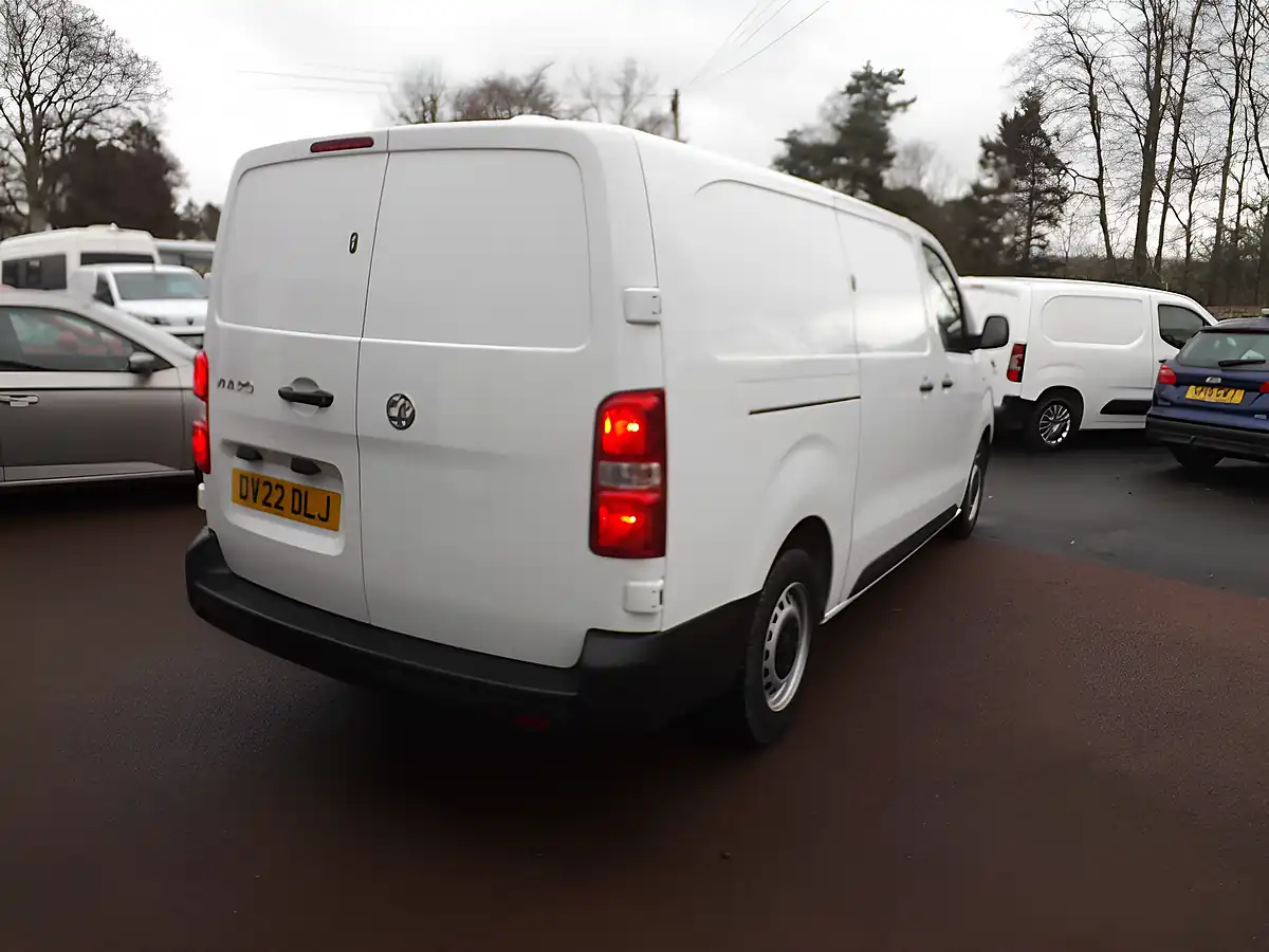 Used 2022 Vauxhall Vivaro Dynamic White - Interior and Exterior details 10